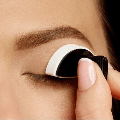 Bourjois 1 Second Instant Smoky Look Eyeshadow - 01 Black On Track - Branded Beauty