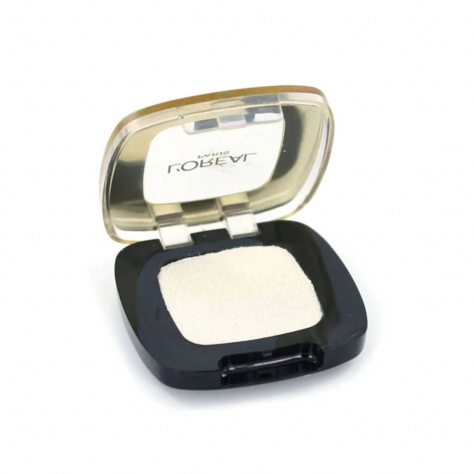 L'Oreal Color Riche Eye Shadow - 207 Snow In Megeve - Branded Beauty