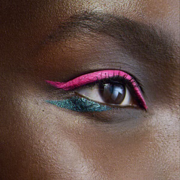 L'Oreal Matte Signature Eyeliner - 09 Fushia Signature - Branded Beauty