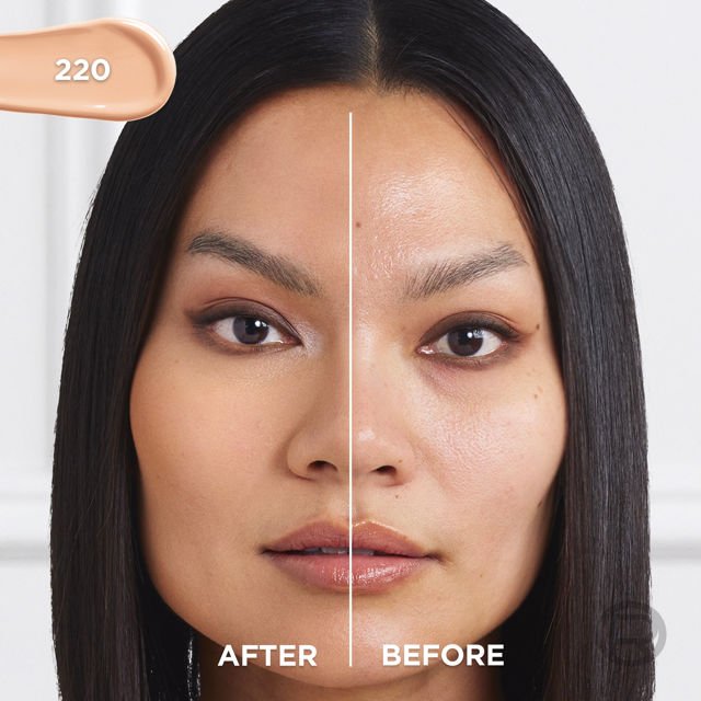 L'Oreal Nude Magique Liquid Foundation - 220 Golden Sand - Branded Beauty