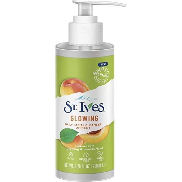 St. Ives Glowing Daily Facial Cleanser Apricot - Branded Beauty